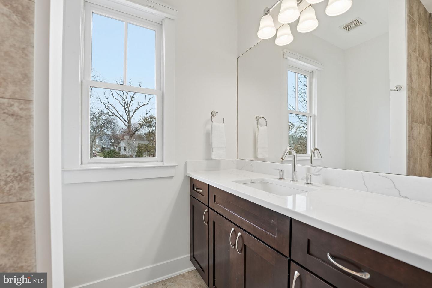 1614 N JACKSON ST, ARLINGTON, Virginia 22201, 4 Bedrooms Bedrooms, ,4 BathroomsBathrooms,Residential,For sale,1614 N JACKSON ST,VAAR2067410 MLS # VAAR2067410