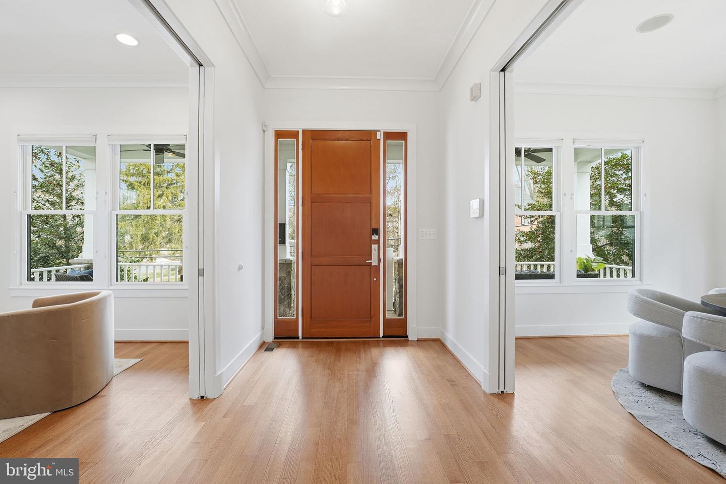 1614 N JACKSON ST, ARLINGTON, Virginia 22201, 4 Bedrooms Bedrooms, ,4 BathroomsBathrooms,Residential,For sale,1614 N JACKSON ST,VAAR2067410 MLS # VAAR2067410