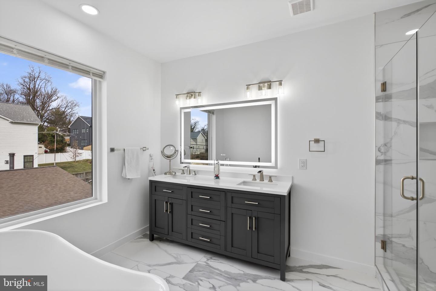 1815 PEABODY DR, FALLS CHURCH, Virginia 22043, 5 Bedrooms Bedrooms, ,4 BathroomsBathrooms,Residential,For sale,1815 PEABODY DR,VAFX2284578 MLS # VAFX2284578 1815 PEABODY DR, FALLS CHURCH, Virginia 22043, 5 Bedrooms Bedrooms, ,4 BathroomsBathrooms,Residential,For sale,1815 PEABODY DR,VAFX2284578 MLS # VAFX2284578