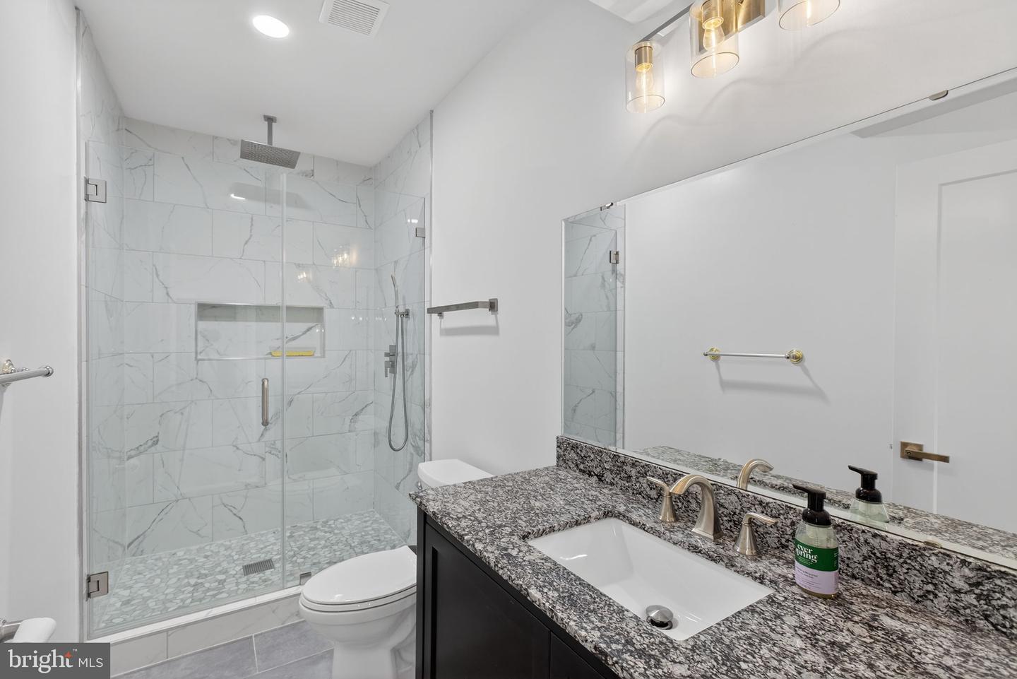 1815 PEABODY DR, FALLS CHURCH, Virginia 22043, 5 Bedrooms Bedrooms, ,4 BathroomsBathrooms,Residential,For sale,1815 PEABODY DR,VAFX2284578 MLS # VAFX2284578 1815 PEABODY DR, FALLS CHURCH, Virginia 22043, 5 Bedrooms Bedrooms, ,4 BathroomsBathrooms,Residential,For sale,1815 PEABODY DR,VAFX2284578 MLS # VAFX2284578