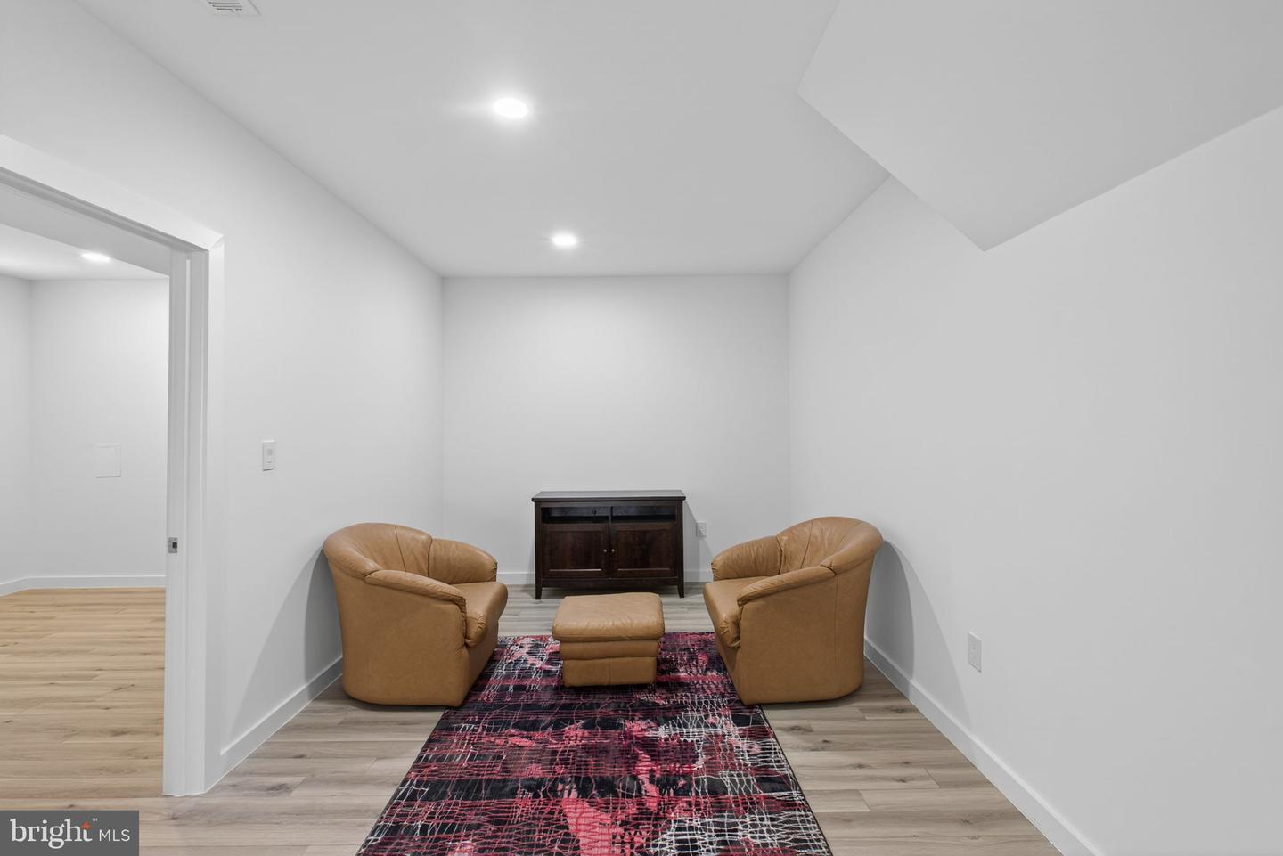 1815 PEABODY DR, FALLS CHURCH, Virginia 22043, 5 Bedrooms Bedrooms, ,4 BathroomsBathrooms,Residential,For sale,1815 PEABODY DR,VAFX2284578 MLS # VAFX2284578 1815 PEABODY DR, FALLS CHURCH, Virginia 22043, 5 Bedrooms Bedrooms, ,4 BathroomsBathrooms,Residential,For sale,1815 PEABODY DR,VAFX2284578 MLS # VAFX2284578