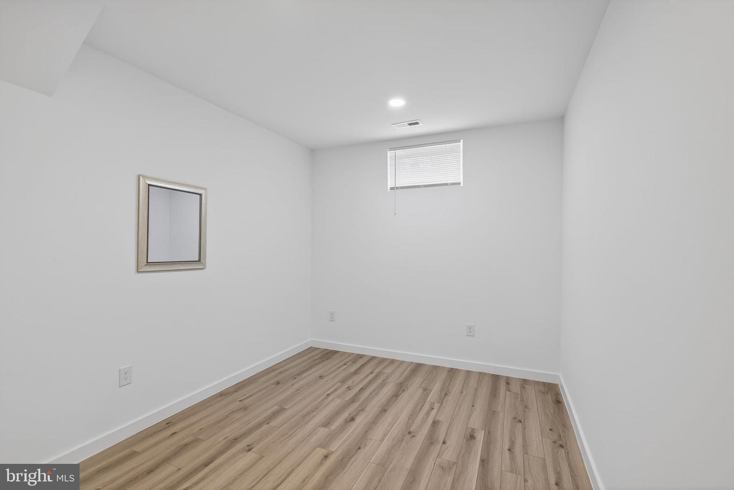 1815 PEABODY DR, FALLS CHURCH, Virginia 22043, 5 Bedrooms Bedrooms, ,4 BathroomsBathrooms,Residential,For sale,1815 PEABODY DR,VAFX2284578 MLS # VAFX2284578 1815 PEABODY DR, FALLS CHURCH, Virginia 22043, 5 Bedrooms Bedrooms, ,4 BathroomsBathrooms,Residential,For sale,1815 PEABODY DR,VAFX2284578 MLS # VAFX2284578