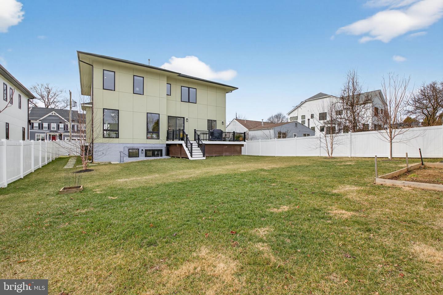 1815 PEABODY DR, FALLS CHURCH, Virginia 22043, 5 Bedrooms Bedrooms, ,4 BathroomsBathrooms,Residential,For sale,1815 PEABODY DR,VAFX2284578 MLS # VAFX2284578 1815 PEABODY DR, FALLS CHURCH, Virginia 22043, 5 Bedrooms Bedrooms, ,4 BathroomsBathrooms,Residential,For sale,1815 PEABODY DR,VAFX2284578 MLS # VAFX2284578