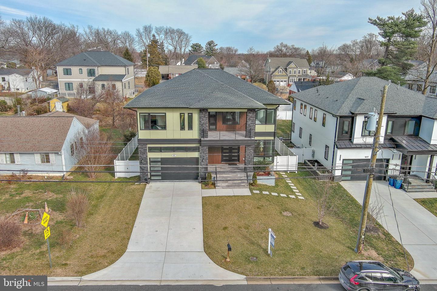 1815 PEABODY DR, FALLS CHURCH, Virginia 22043, 5 Bedrooms Bedrooms, ,4 BathroomsBathrooms,Residential,For sale,1815 PEABODY DR,VAFX2284578 MLS # VAFX2284578 1815 PEABODY DR, FALLS CHURCH, Virginia 22043, 5 Bedrooms Bedrooms, ,4 BathroomsBathrooms,Residential,For sale,1815 PEABODY DR,VAFX2284578 MLS # VAFX2284578