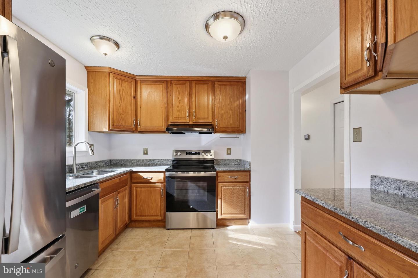 2509 TABOR CT, WOODBRIDGE, Virginia 22191, 3 Bedrooms Bedrooms, ,2 BathroomsBathrooms,Residential,For sale,2509 TABOR CT,VAPW2110096 MLS # VAPW2110096 2509 TABOR CT, WOODBRIDGE, Virginia 22191, 3 Bedrooms Bedrooms, ,2 BathroomsBathrooms,Residential,For sale,2509 TABOR CT,VAPW2110096 MLS # VAPW2110096