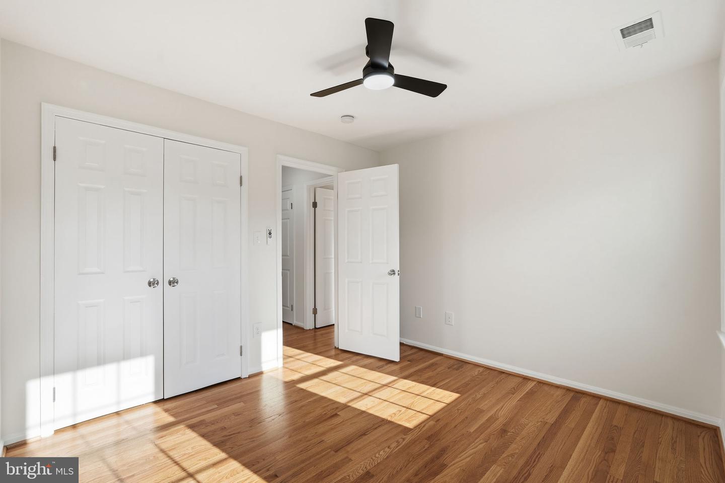 9416 MOUNT VERNON CIR, ALEXANDRIA, Virginia 22309, 4 Bedrooms Bedrooms, ,3 BathroomsBathrooms,Residential,For sale,9416 MOUNT VERNON CIR,VAFX2284674 MLS # VAFX2284674