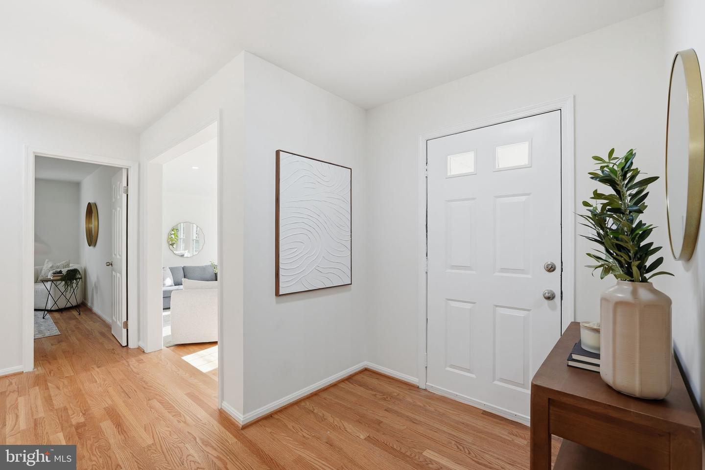 9416 MOUNT VERNON CIR, ALEXANDRIA, Virginia 22309, 4 Bedrooms Bedrooms, ,3 BathroomsBathrooms,Residential,For sale,9416 MOUNT VERNON CIR,VAFX2284674 MLS # VAFX2284674