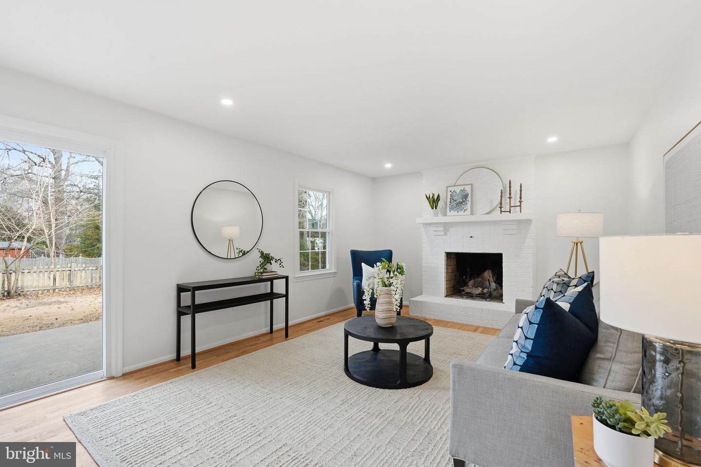 9416 MOUNT VERNON CIR, ALEXANDRIA, Virginia 22309, 4 Bedrooms Bedrooms, ,3 BathroomsBathrooms,Residential,For sale,9416 MOUNT VERNON CIR,VAFX2284674 MLS # VAFX2284674