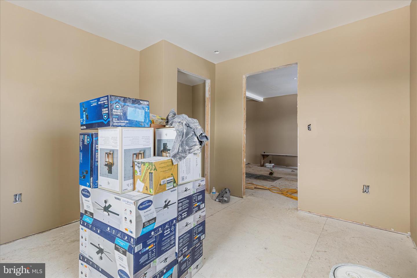 204 RUSS JOHNSON RD, FRONT ROYAL, Virginia 22630, 4 Bedrooms Bedrooms, ,3 BathroomsBathrooms,Residential,For sale,204 RUSS JOHNSON RD,VAWR2013090 MLS # VAWR2013090