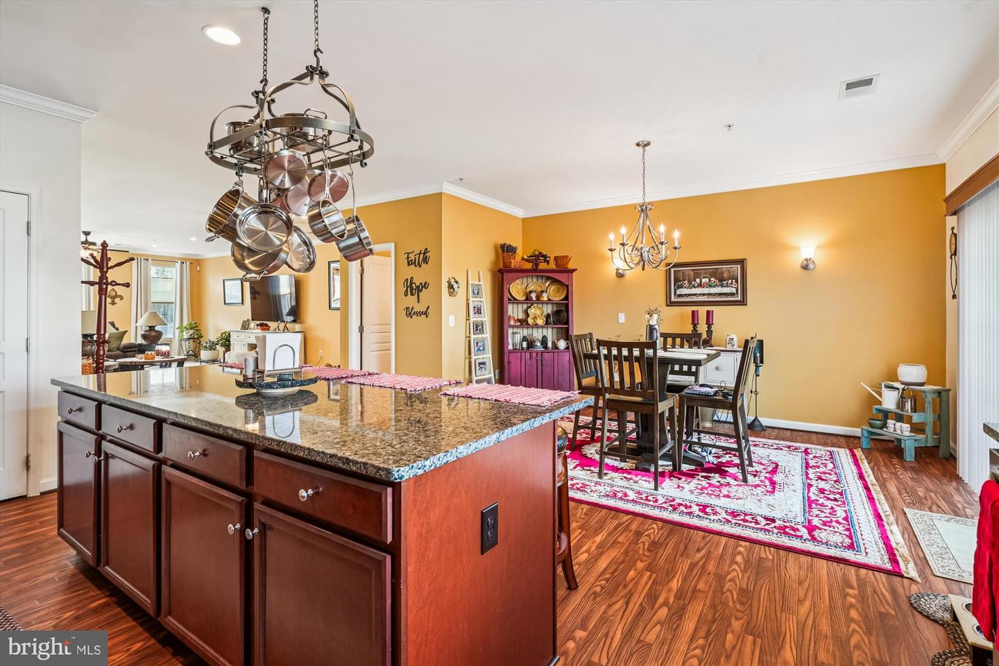 14840 MASON CIR, WOODBRIDGE, Virginia 22191, 3 Bedrooms Bedrooms, 6 Rooms Rooms,2 BathroomsBathrooms,Residential,For sale,14840 MASON CIR,VAPW2110420 MLS # VAPW2110420