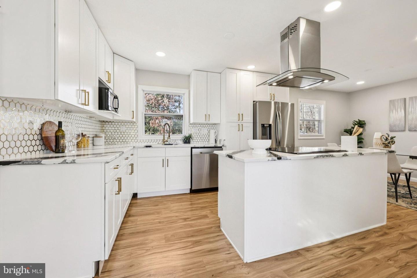 1940 RICHMOND AVE, WOODBRIDGE, Virginia 22191, 4 Bedrooms Bedrooms, 7 Rooms Rooms,3 BathroomsBathrooms,Residential,For sale,1940 RICHMOND AVE,VAPW2110440 MLS # VAPW2110440 1940 RICHMOND AVE, WOODBRIDGE, Virginia 22191, 4 Bedrooms Bedrooms, 7 Rooms Rooms,3 BathroomsBathrooms,Residential,For sale,1940 RICHMOND AVE,VAPW2110440 MLS # VAPW2110440