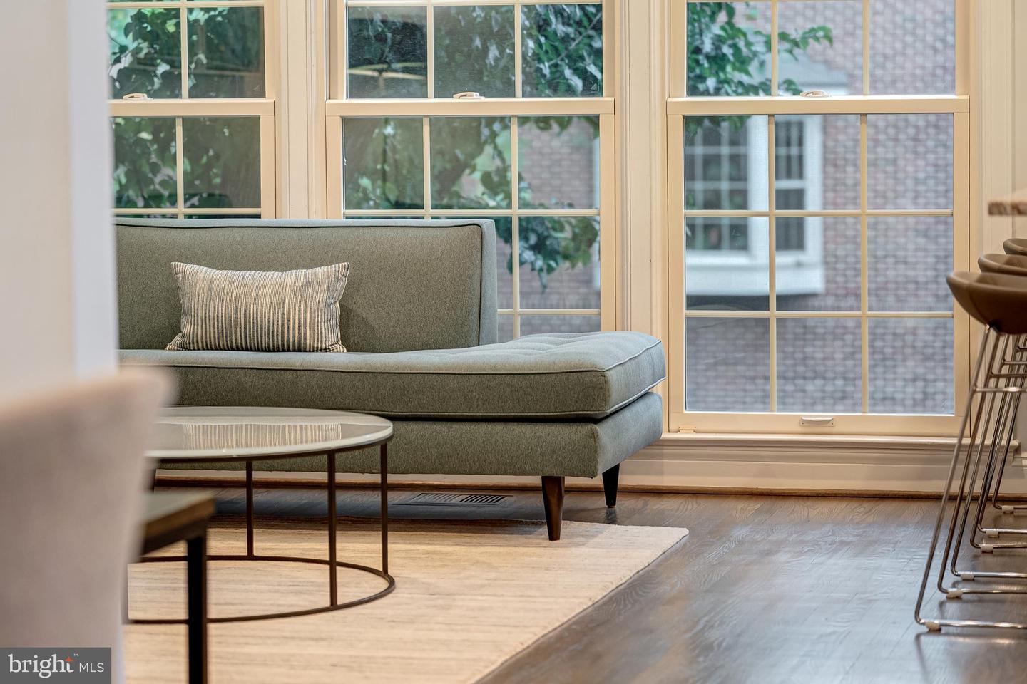 1500 N COLONIAL TER, ARLINGTON, Virginia 22209, 4 Bedrooms Bedrooms, ,2 BathroomsBathrooms,Residential,For sale,1500 N COLONIAL TER,VAAR2067666 MLS # VAAR2067666