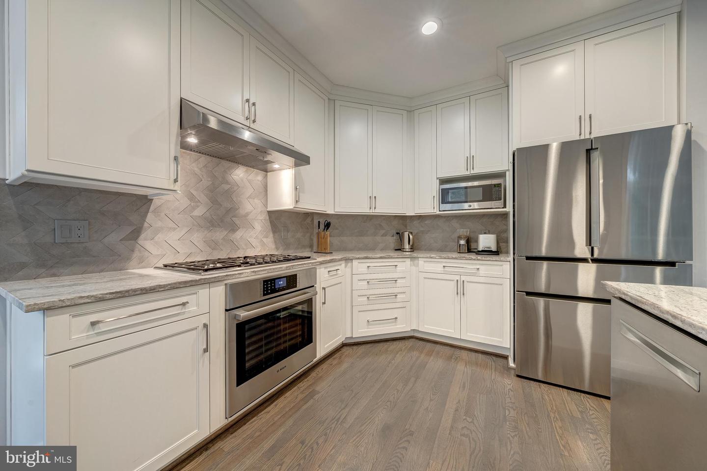 1500 N COLONIAL TER, ARLINGTON, Virginia 22209, 4 Bedrooms Bedrooms, ,2 BathroomsBathrooms,Residential,For sale,1500 N COLONIAL TER,VAAR2067666 MLS # VAAR2067666