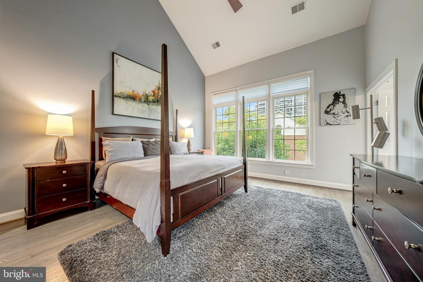 1500 N COLONIAL TER, ARLINGTON, Virginia 22209, 4 Bedrooms Bedrooms, ,2 BathroomsBathrooms,Residential,For sale,1500 N COLONIAL TER,VAAR2067666 MLS # VAAR2067666