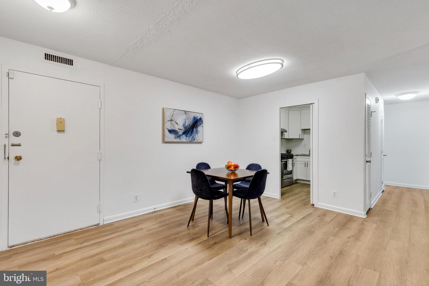 2030 N ADAMS ST #303, ARLINGTON, Virginia 22201, 2 Bedrooms Bedrooms, ,1 BathroomBathrooms,Residential,For sale,2030 N ADAMS ST #303,VAAR2067702 MLS # VAAR2067702