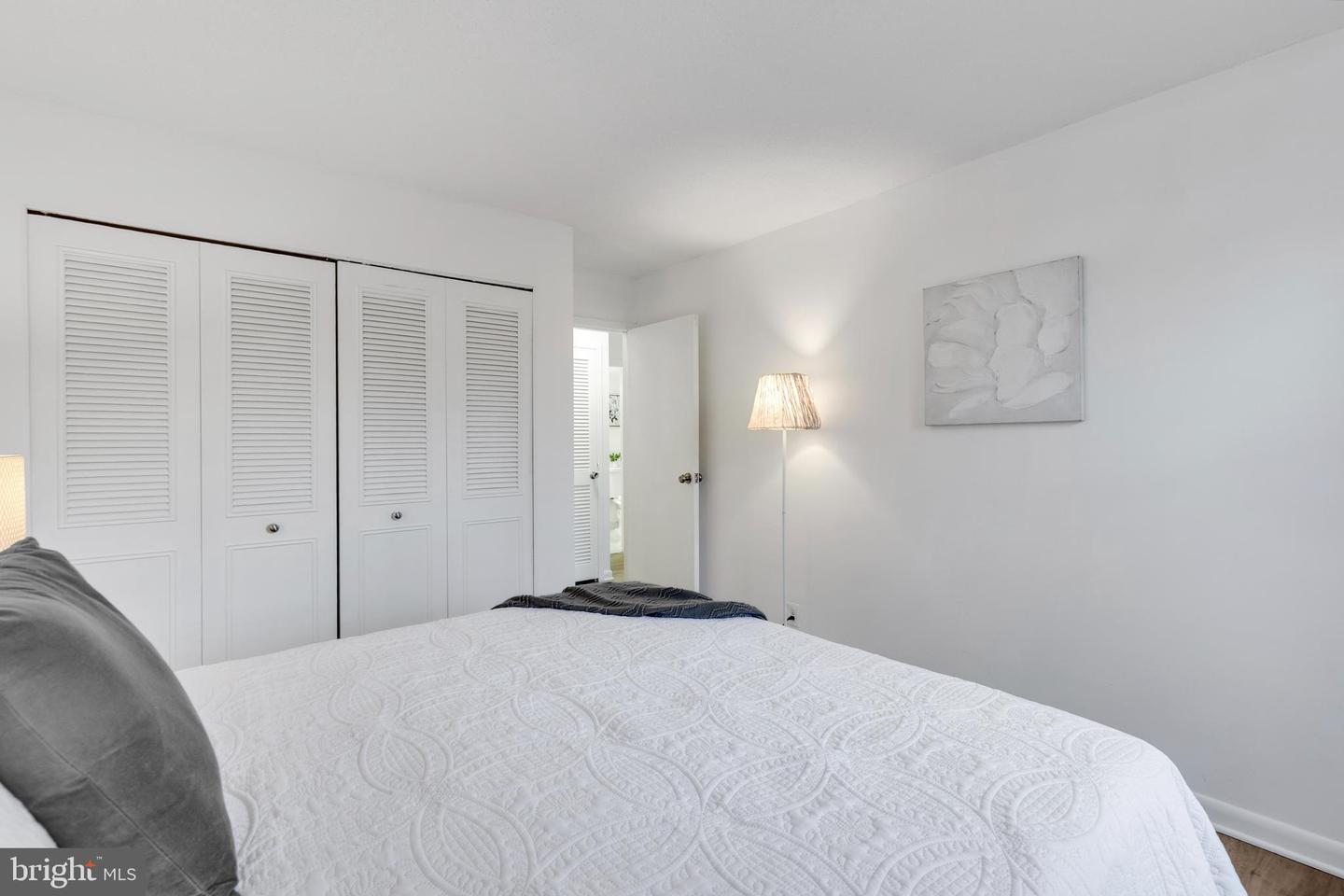 2030 N ADAMS ST #303, ARLINGTON, Virginia 22201, 2 Bedrooms Bedrooms, ,1 BathroomBathrooms,Residential,For sale,2030 N ADAMS ST #303,VAAR2067702 MLS # VAAR2067702