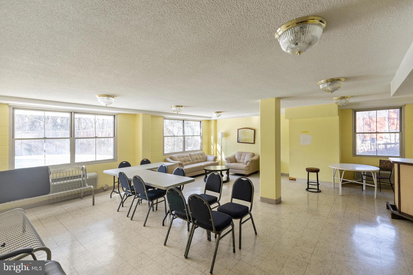 2030 N ADAMS ST #303, ARLINGTON, Virginia 22201, 2 Bedrooms Bedrooms, ,1 BathroomBathrooms,Residential,For sale,2030 N ADAMS ST #303,VAAR2067702 MLS # VAAR2067702