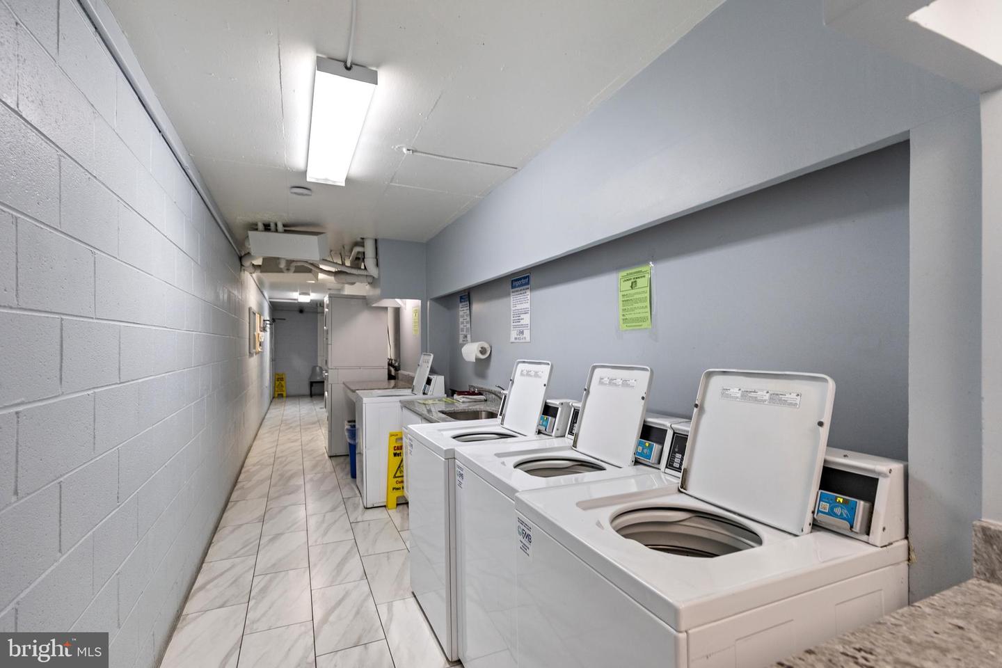 2030 N ADAMS ST #303, ARLINGTON, Virginia 22201, 2 Bedrooms Bedrooms, ,1 BathroomBathrooms,Residential,For sale,2030 N ADAMS ST #303,VAAR2067702 MLS # VAAR2067702