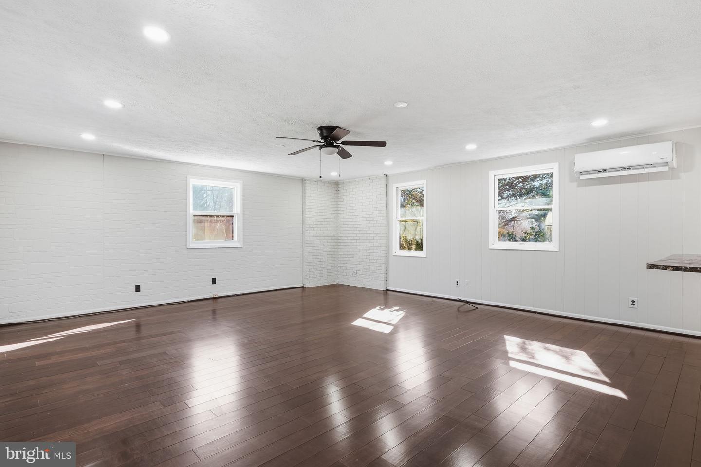 4811 WILBY CT, ALEXANDRIA, Virginia 22310, 4 Bedrooms Bedrooms, ,2 BathroomsBathrooms,Residential,For sale,4811 WILBY CT,VAFX2285596 MLS # VAFX2285596