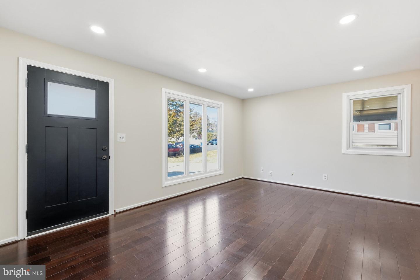 4811 WILBY CT, ALEXANDRIA, Virginia 22310, 4 Bedrooms Bedrooms, ,2 BathroomsBathrooms,Residential,For sale,4811 WILBY CT,VAFX2285596 MLS # VAFX2285596