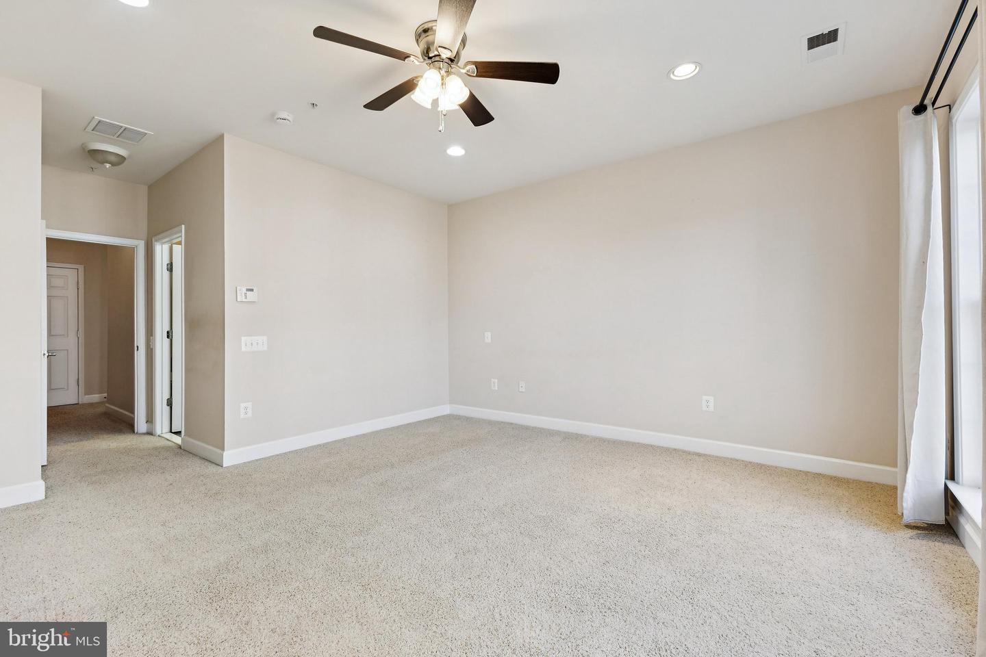 14762 POTOMAC BRANCH DR, WOODBRIDGE, Virginia 22191, 3 Bedrooms Bedrooms, ,2 BathroomsBathrooms,Residential,For sale,14762 POTOMAC BRANCH DR,VAPW2110506 MLS # VAPW2110506