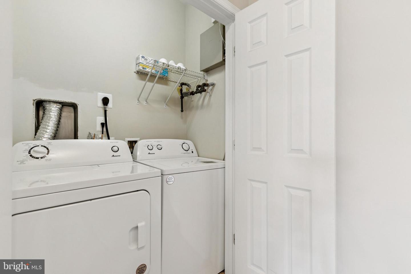 14762 POTOMAC BRANCH DR, WOODBRIDGE, Virginia 22191, 3 Bedrooms Bedrooms, ,2 BathroomsBathrooms,Residential,For sale,14762 POTOMAC BRANCH DR,VAPW2110506 MLS # VAPW2110506