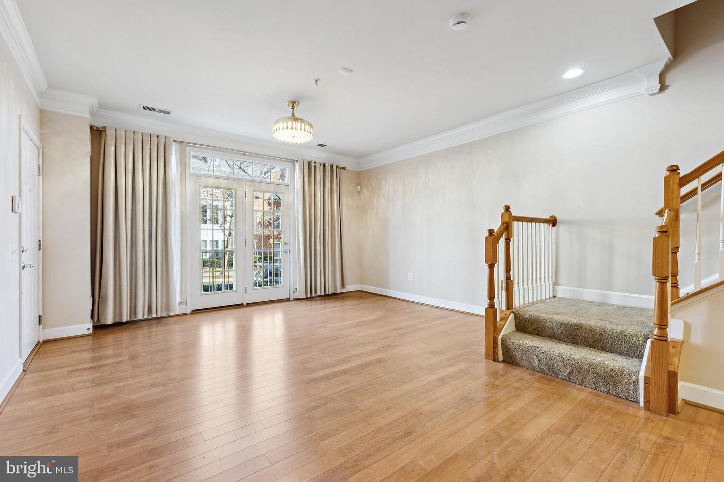 14762 POTOMAC BRANCH DR, WOODBRIDGE, Virginia 22191, 3 Bedrooms Bedrooms, ,2 BathroomsBathrooms,Residential,For sale,14762 POTOMAC BRANCH DR,VAPW2110506 MLS # VAPW2110506