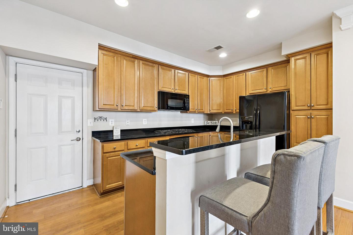 14762 POTOMAC BRANCH DR, WOODBRIDGE, Virginia 22191, 3 Bedrooms Bedrooms, ,2 BathroomsBathrooms,Residential,For sale,14762 POTOMAC BRANCH DR,VAPW2110506 MLS # VAPW2110506