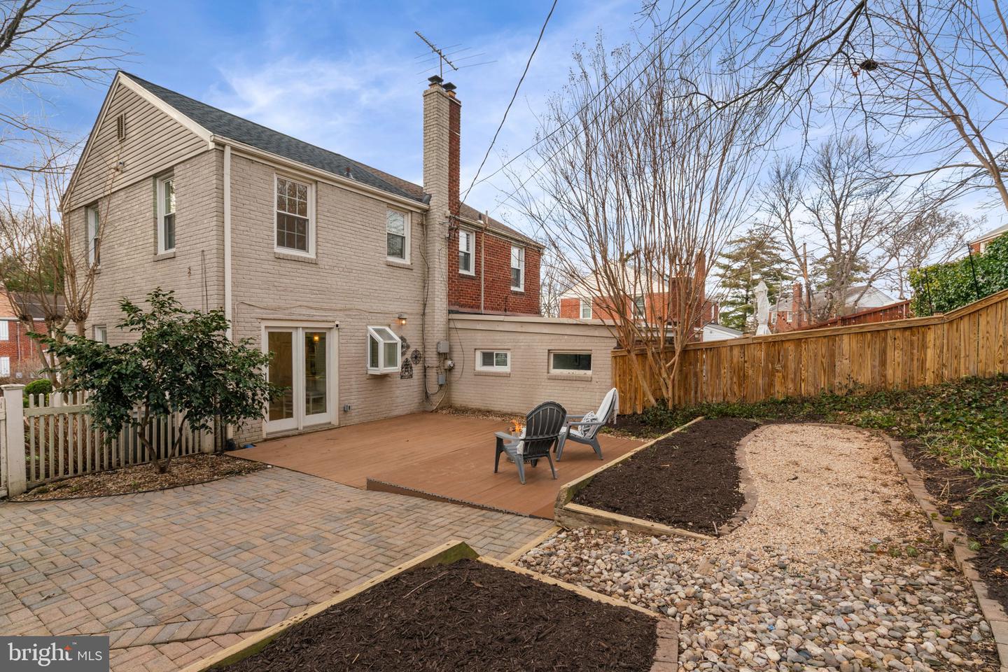 5915 EDGEHILL DR, ALEXANDRIA, Virginia 22303, 3 Bedrooms Bedrooms, ,2 BathroomsBathrooms,Residential,For sale,5915 EDGEHILL DR,VAFX2285658 MLS # VAFX2285658