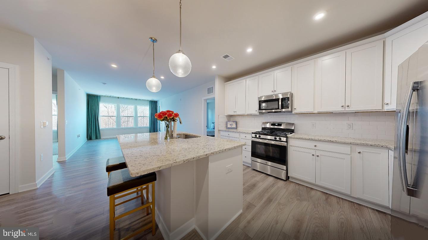 3925 FAIR RIDGE DR #503, FAIRFAX, Virginia 22033, 2 Bedrooms Bedrooms, ,2 BathroomsBathrooms,Residential,For sale,3925 FAIR RIDGE DR #503,VAFX2285756 MLS # VAFX2285756