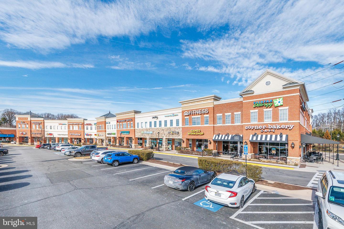 3925 FAIR RIDGE DR #503, FAIRFAX, Virginia 22033, 2 Bedrooms Bedrooms, ,2 BathroomsBathrooms,Residential,For sale,3925 FAIR RIDGE DR #503,VAFX2285756 MLS # VAFX2285756