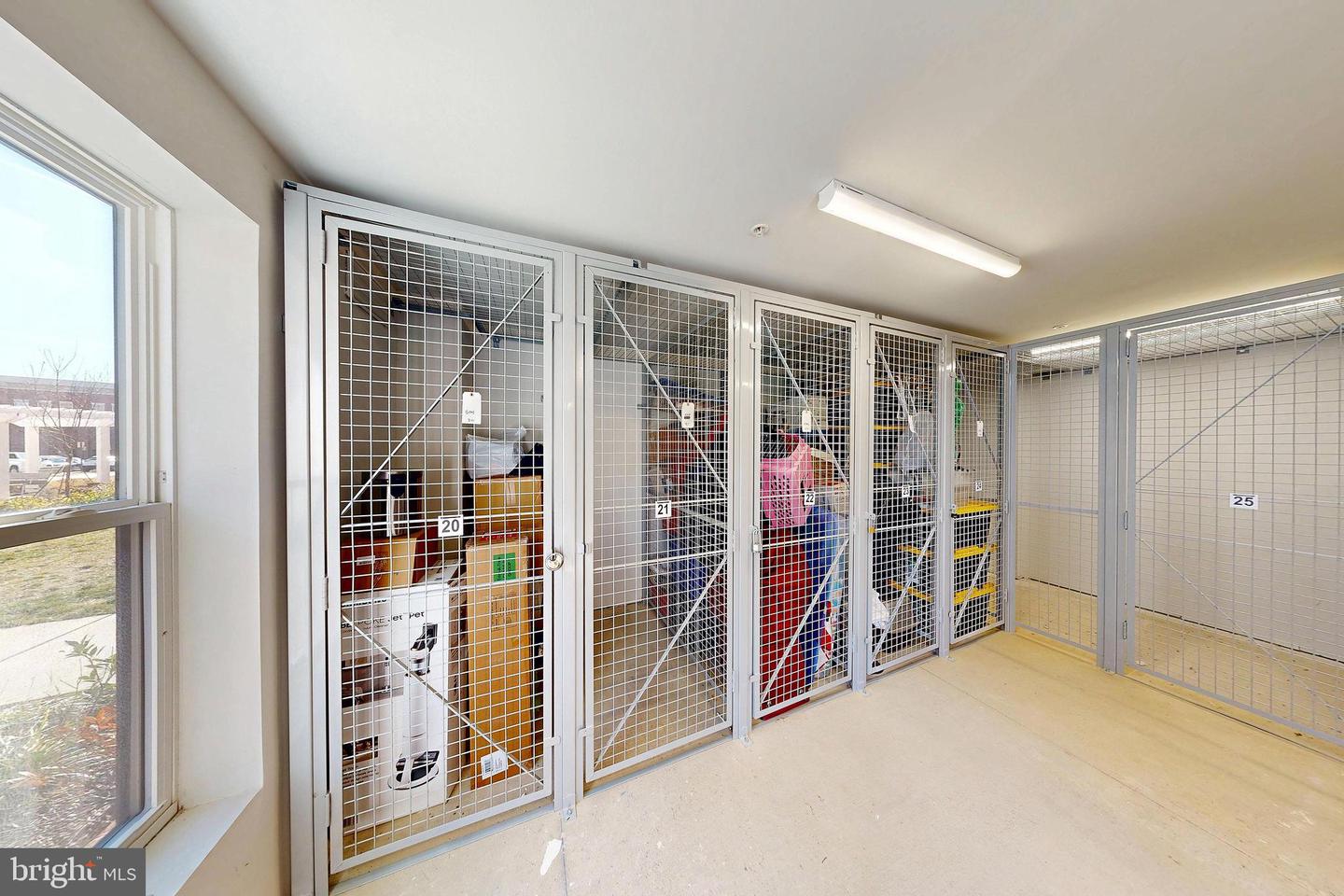 3925 FAIR RIDGE DR #503, FAIRFAX, Virginia 22033, 2 Bedrooms Bedrooms, ,2 BathroomsBathrooms,Residential,For sale,3925 FAIR RIDGE DR #503,VAFX2285756 MLS # VAFX2285756