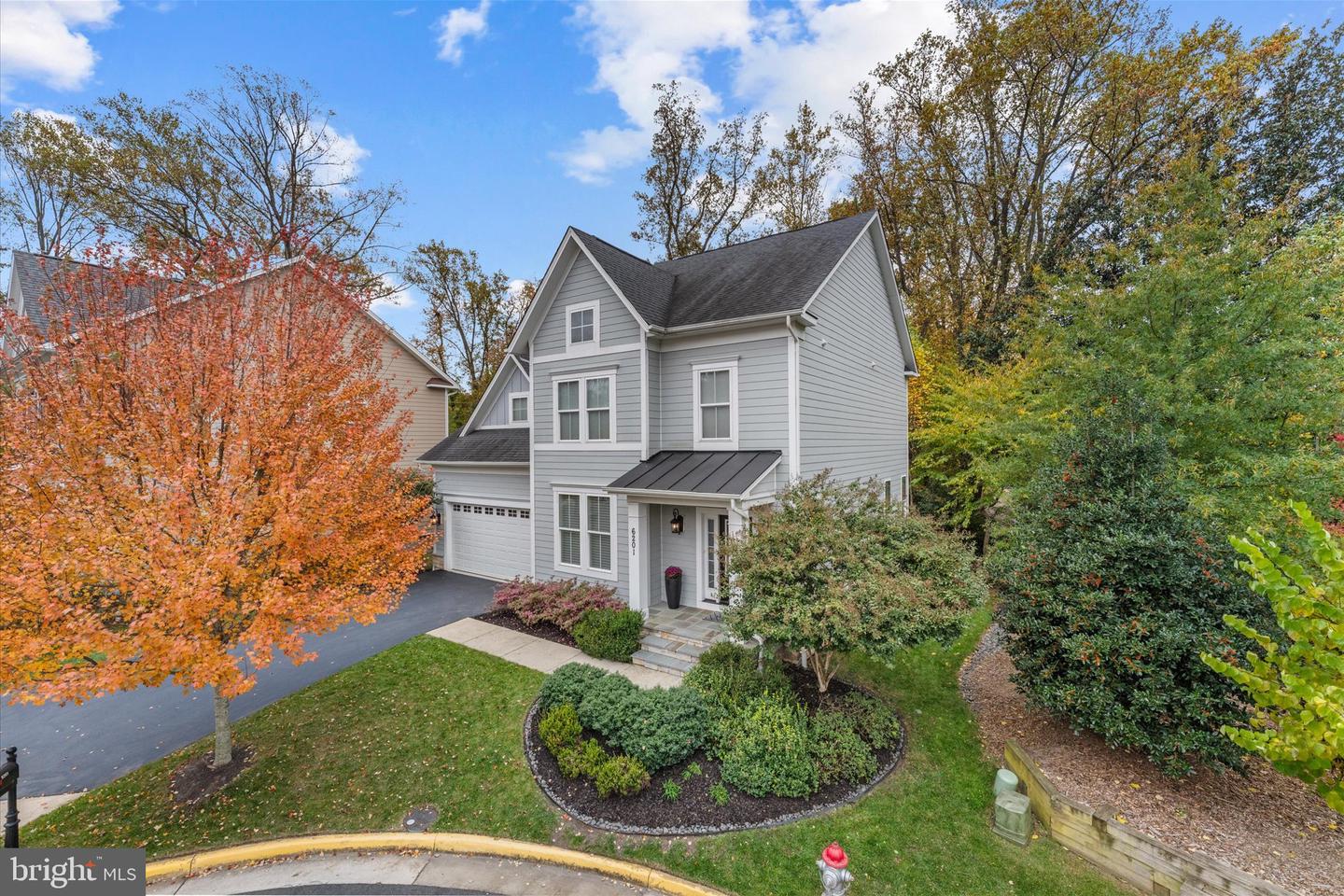 6201 CHAMPION OAK CT, FALLS CHURCH, Virginia 22044, 5 Bedrooms Bedrooms, ,4 BathroomsBathrooms,Residential,For sale,6201 CHAMPION OAK CT,VAFX2285910 MLS # VAFX2285910