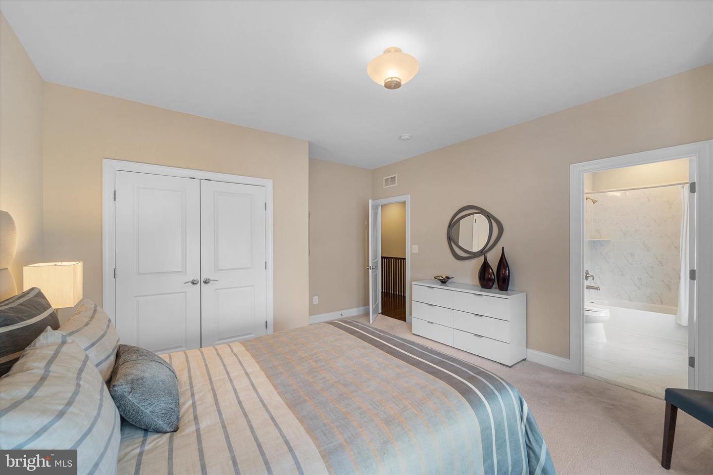 6201 CHAMPION OAK CT, FALLS CHURCH, Virginia 22044, 5 Bedrooms Bedrooms, ,4 BathroomsBathrooms,Residential,For sale,6201 CHAMPION OAK CT,VAFX2285910 MLS # VAFX2285910