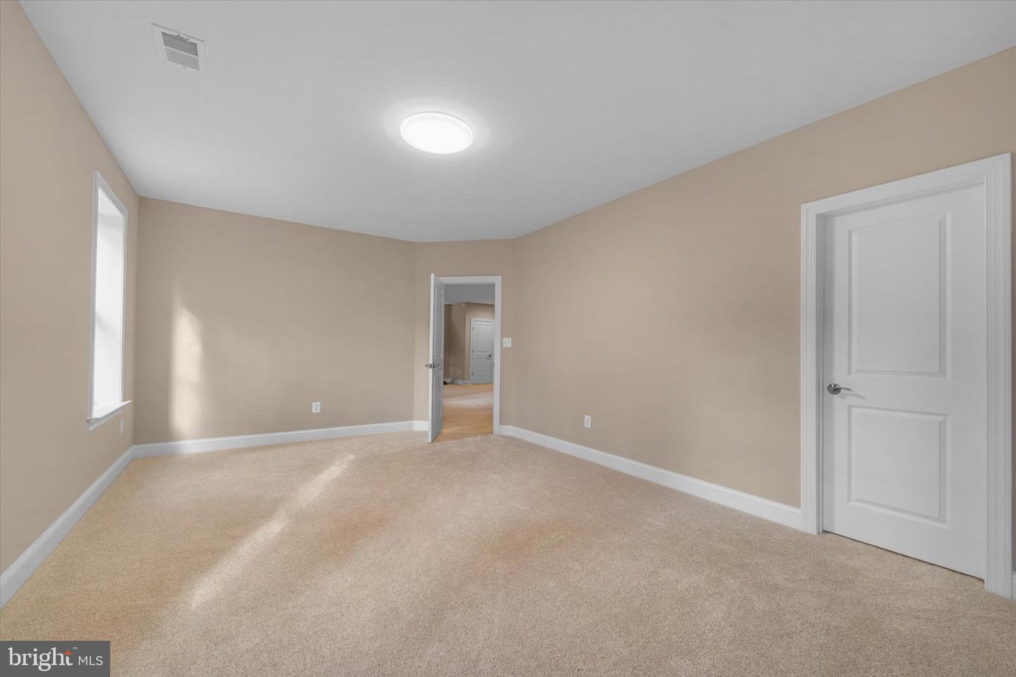 6201 CHAMPION OAK CT, FALLS CHURCH, Virginia 22044, 5 Bedrooms Bedrooms, ,4 BathroomsBathrooms,Residential,For sale,6201 CHAMPION OAK CT,VAFX2285910 MLS # VAFX2285910