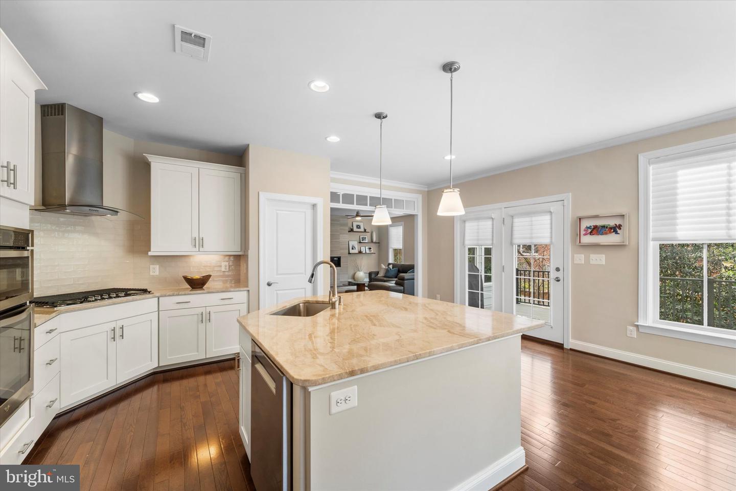 6201 CHAMPION OAK CT, FALLS CHURCH, Virginia 22044, 5 Bedrooms Bedrooms, ,4 BathroomsBathrooms,Residential,For sale,6201 CHAMPION OAK CT,VAFX2285910 MLS # VAFX2285910