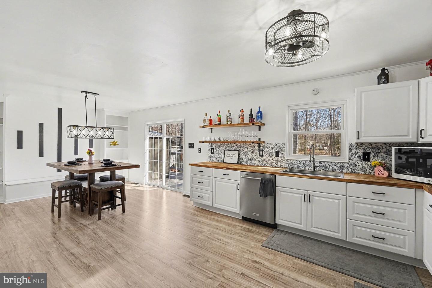 108 SEVEN PINES DR, LOCUST GROVE, Virginia 22508, 3 Bedrooms Bedrooms, ,2 BathroomsBathrooms,Residential,For sale,108 SEVEN PINES DR,VAOR2013140 MLS # VAOR2013140