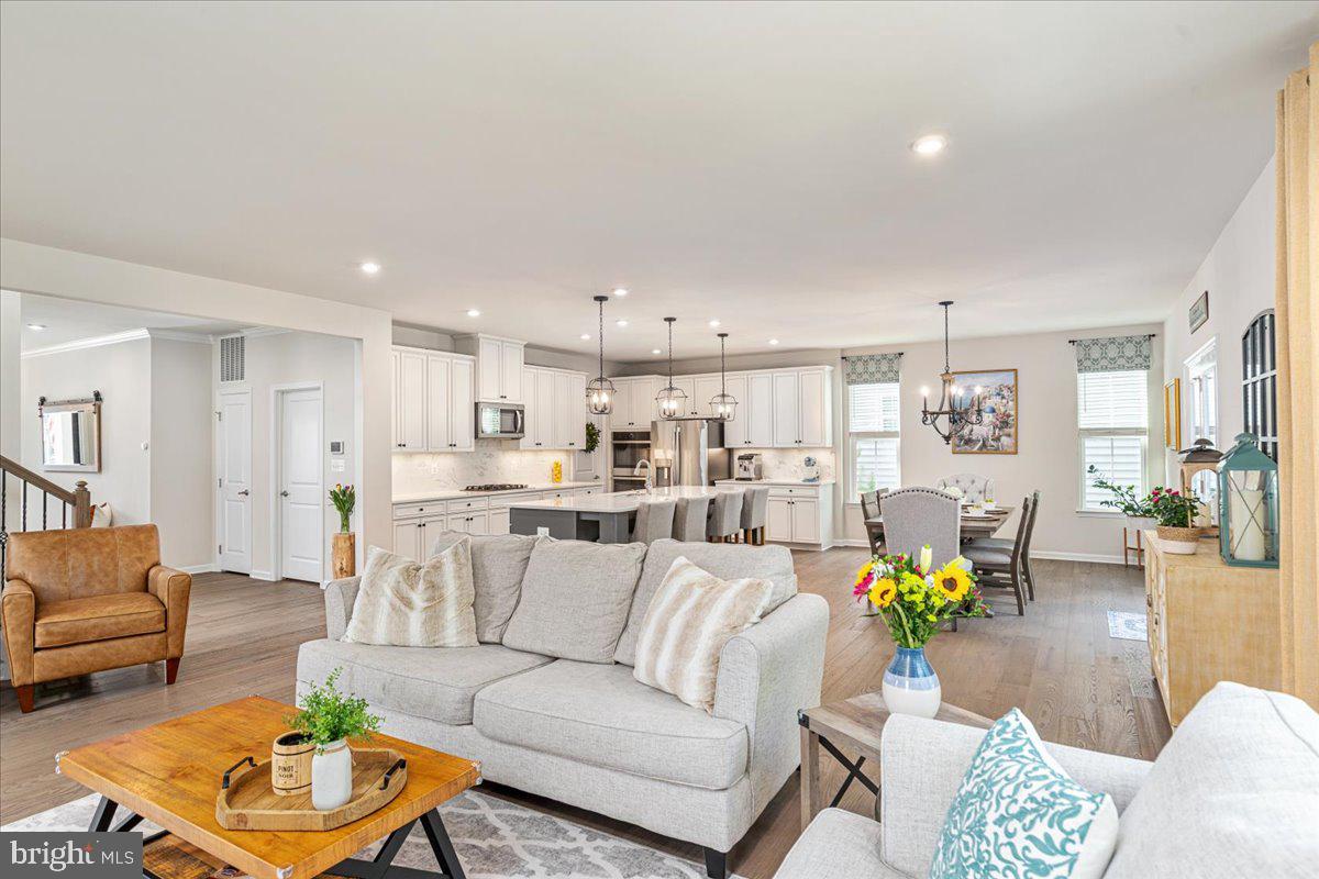 12222 CRANFORD DR, WOODBRIDGE, Virginia 22192, 4 Bedrooms Bedrooms, ,4 BathroomsBathrooms,Residential,For sale,12222 CRANFORD DR,VAPW2110642 MLS # VAPW2110642