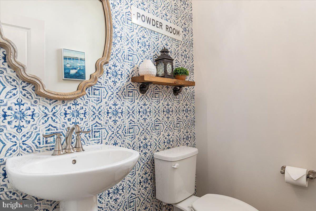 12222 CRANFORD DR, WOODBRIDGE, Virginia 22192, 4 Bedrooms Bedrooms, ,4 BathroomsBathrooms,Residential,For sale,12222 CRANFORD DR,VAPW2110642 MLS # VAPW2110642