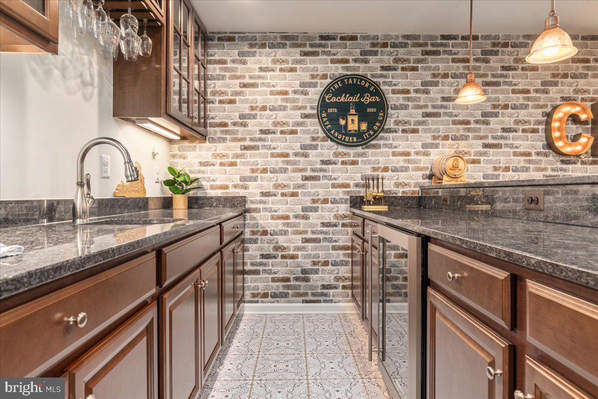 12222 CRANFORD DR, WOODBRIDGE, Virginia 22192, 4 Bedrooms Bedrooms, ,4 BathroomsBathrooms,Residential,For sale,12222 CRANFORD DR,VAPW2110642 MLS # VAPW2110642