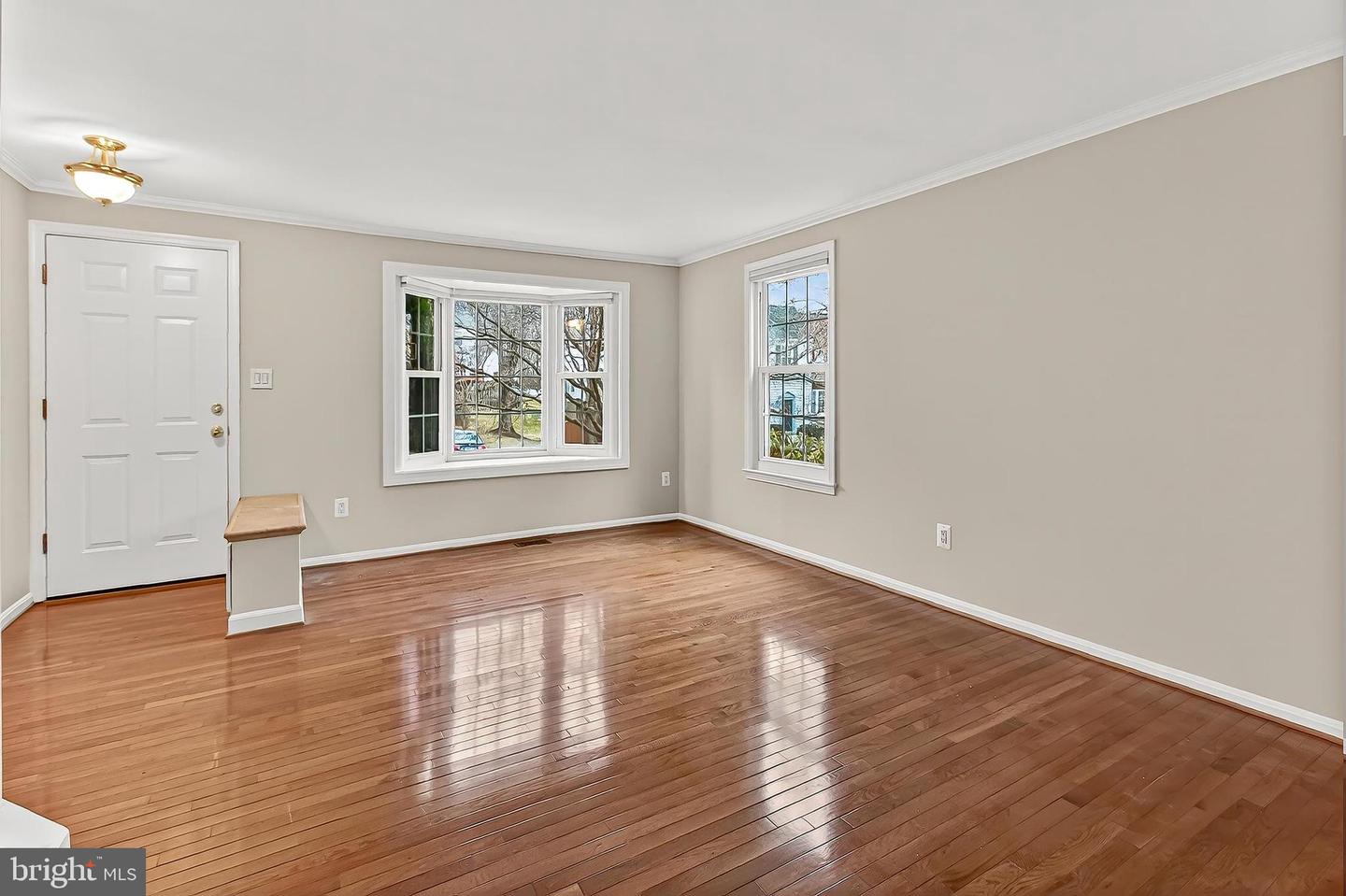 13855 LAURA RATCLIFF CT, CENTREVILLE, Virginia 20121, 3 Bedrooms Bedrooms, ,2 BathroomsBathrooms,Residential,For sale,13855 LAURA RATCLIFF CT,VAFX2285964 MLS # VAFX2285964