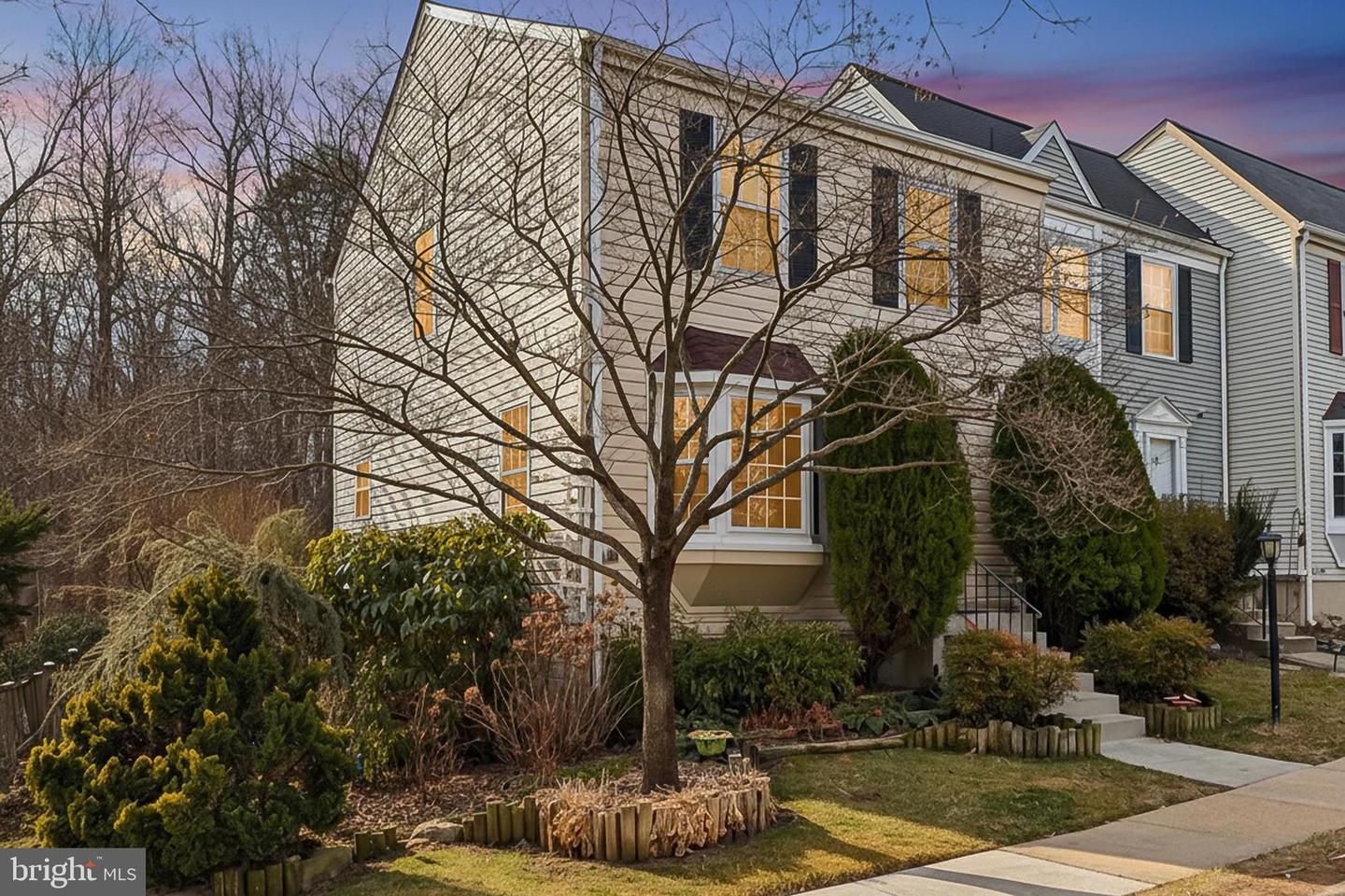 13855 LAURA RATCLIFF CT, CENTREVILLE, Virginia 20121, 3 Bedrooms Bedrooms, ,2 BathroomsBathrooms,Residential,For sale,13855 LAURA RATCLIFF CT,VAFX2285964 MLS # VAFX2285964