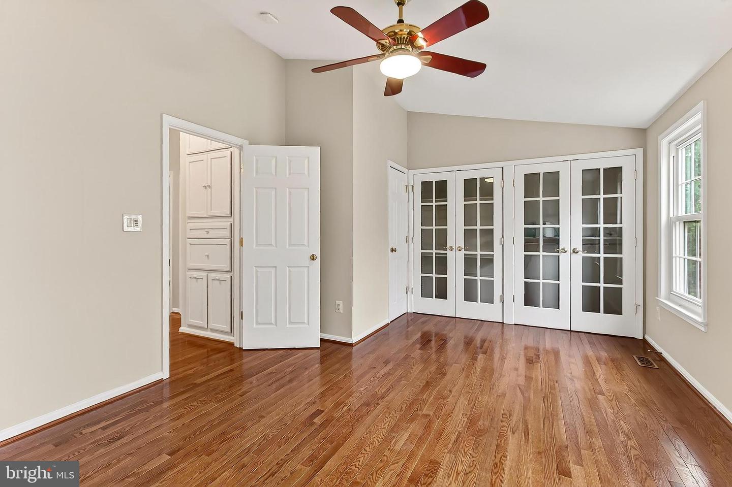 13855 LAURA RATCLIFF CT, CENTREVILLE, Virginia 20121, 3 Bedrooms Bedrooms, ,2 BathroomsBathrooms,Residential,For sale,13855 LAURA RATCLIFF CT,VAFX2285964 MLS # VAFX2285964