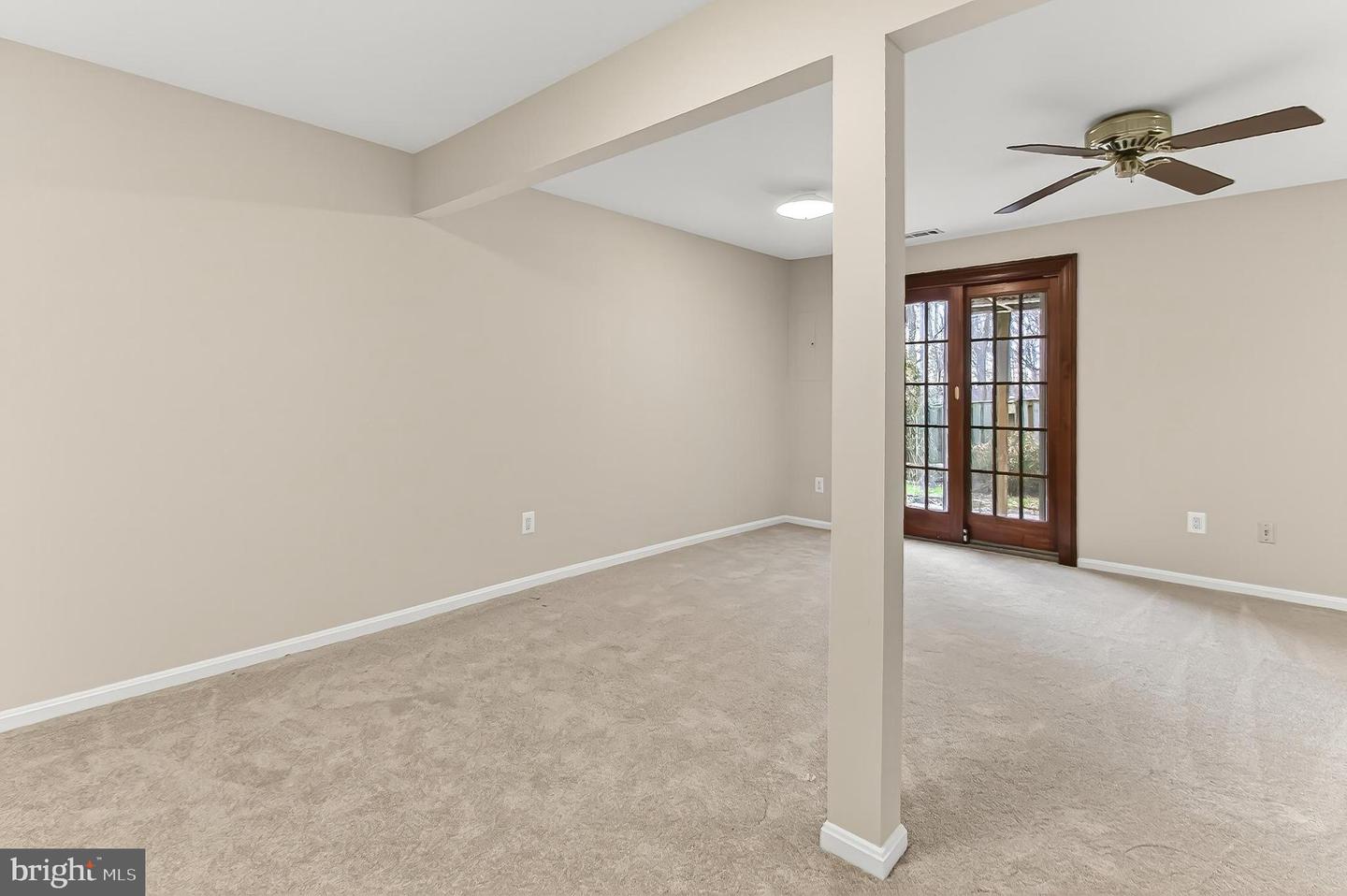 13855 LAURA RATCLIFF CT, CENTREVILLE, Virginia 20121, 3 Bedrooms Bedrooms, ,2 BathroomsBathrooms,Residential,For sale,13855 LAURA RATCLIFF CT,VAFX2285964 MLS # VAFX2285964