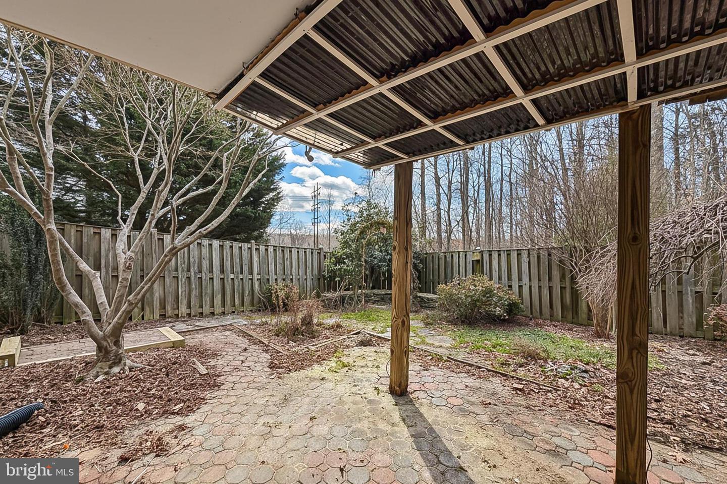 13855 LAURA RATCLIFF CT, CENTREVILLE, Virginia 20121, 3 Bedrooms Bedrooms, ,2 BathroomsBathrooms,Residential,For sale,13855 LAURA RATCLIFF CT,VAFX2285964 MLS # VAFX2285964