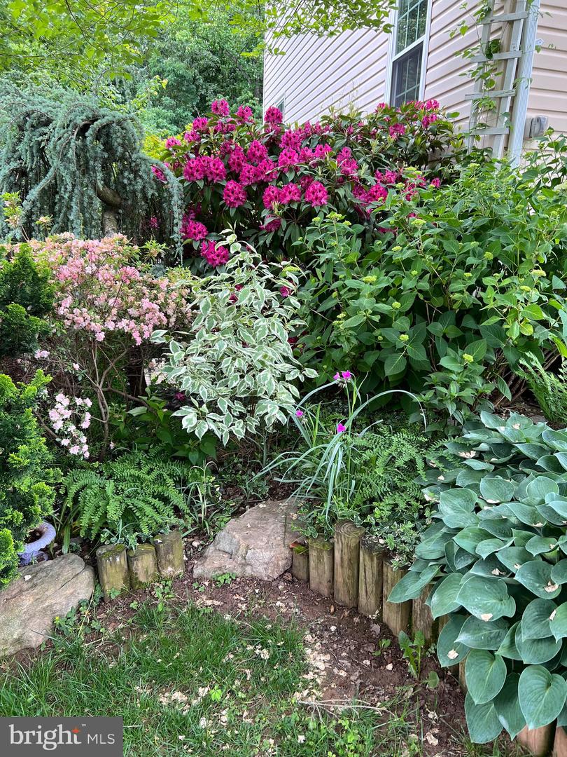 13855 LAURA RATCLIFF CT, CENTREVILLE, Virginia 20121, 3 Bedrooms Bedrooms, ,2 BathroomsBathrooms,Residential,For sale,13855 LAURA RATCLIFF CT,VAFX2285964 MLS # VAFX2285964