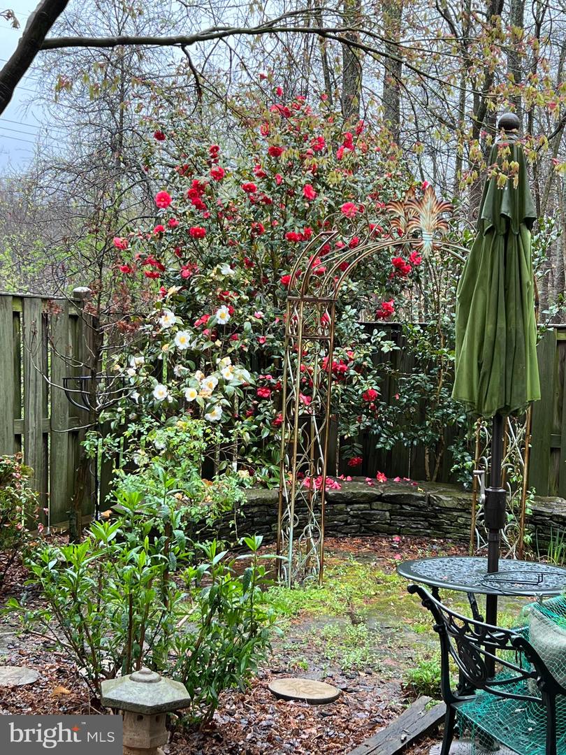 13855 LAURA RATCLIFF CT, CENTREVILLE, Virginia 20121, 3 Bedrooms Bedrooms, ,2 BathroomsBathrooms,Residential,For sale,13855 LAURA RATCLIFF CT,VAFX2285964 MLS # VAFX2285964