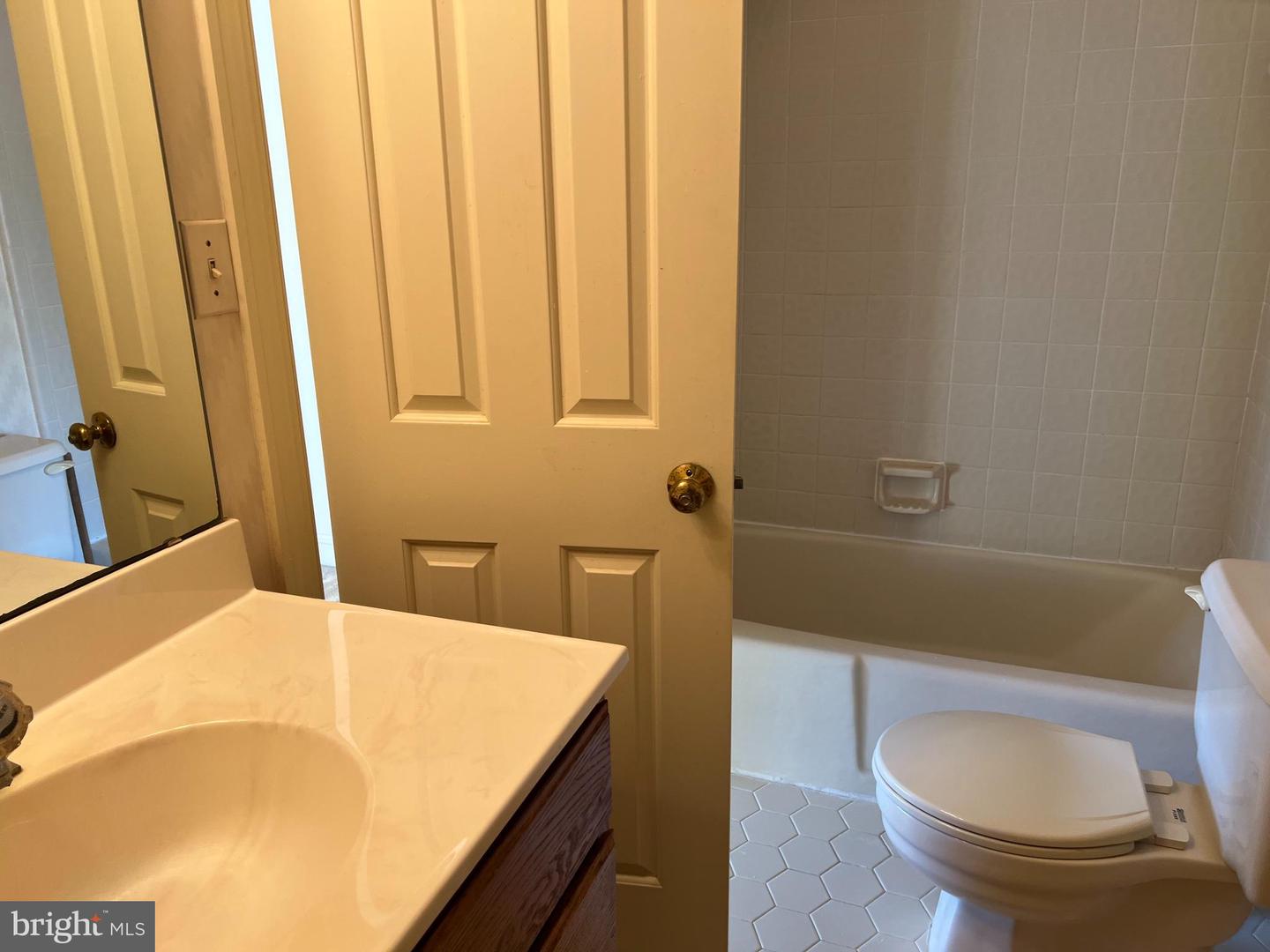 13888 COVANTRY LN, GAINESVILLE, Virginia 20155, 3 Bedrooms Bedrooms, ,2 BathroomsBathrooms,Residential,For sale,13888 COVANTRY LN,VAPW2110646 MLS # VAPW2110646