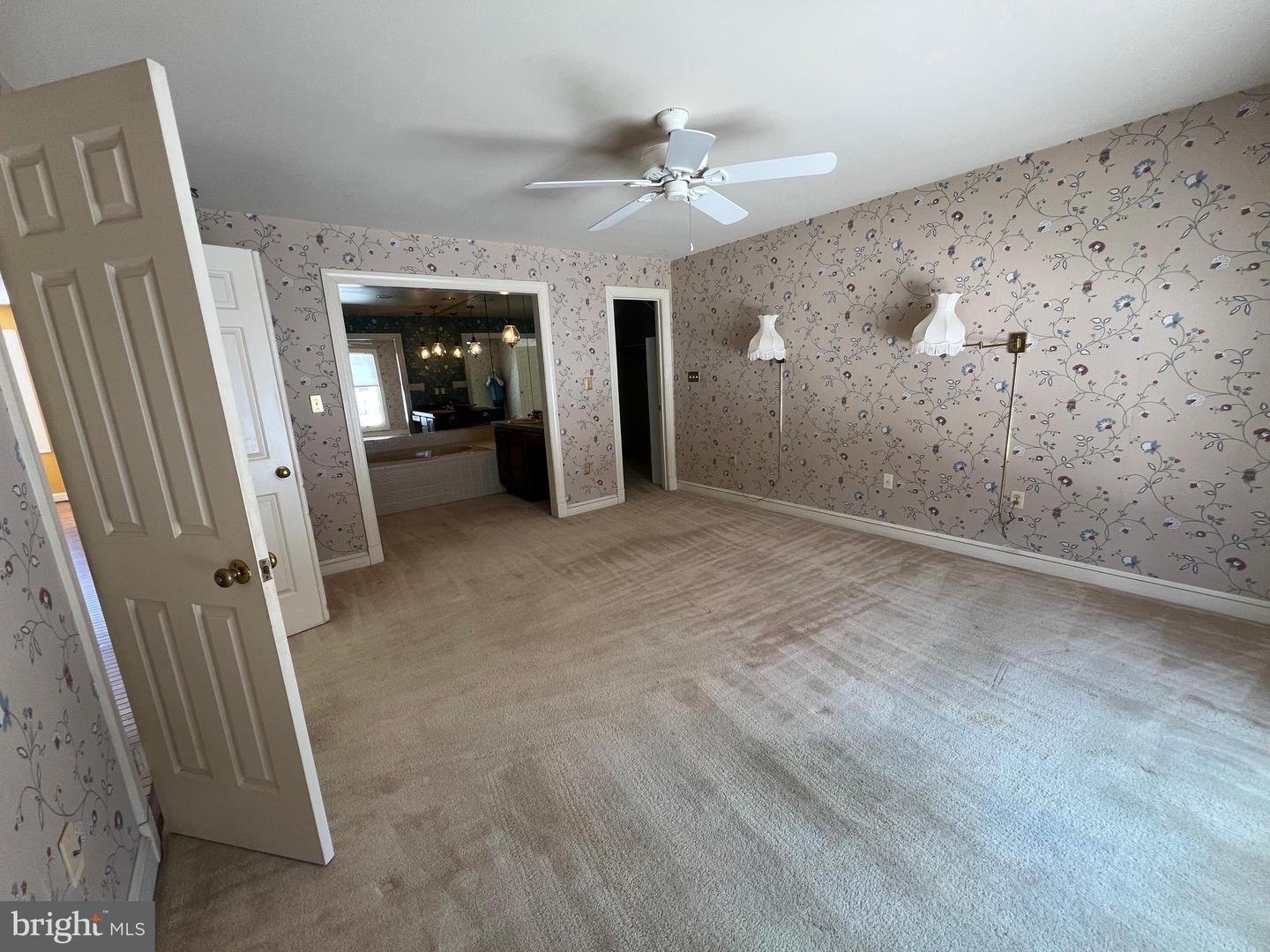 13888 COVANTRY LN, GAINESVILLE, Virginia 20155, 3 Bedrooms Bedrooms, ,2 BathroomsBathrooms,Residential,For sale,13888 COVANTRY LN,VAPW2110646 MLS # VAPW2110646