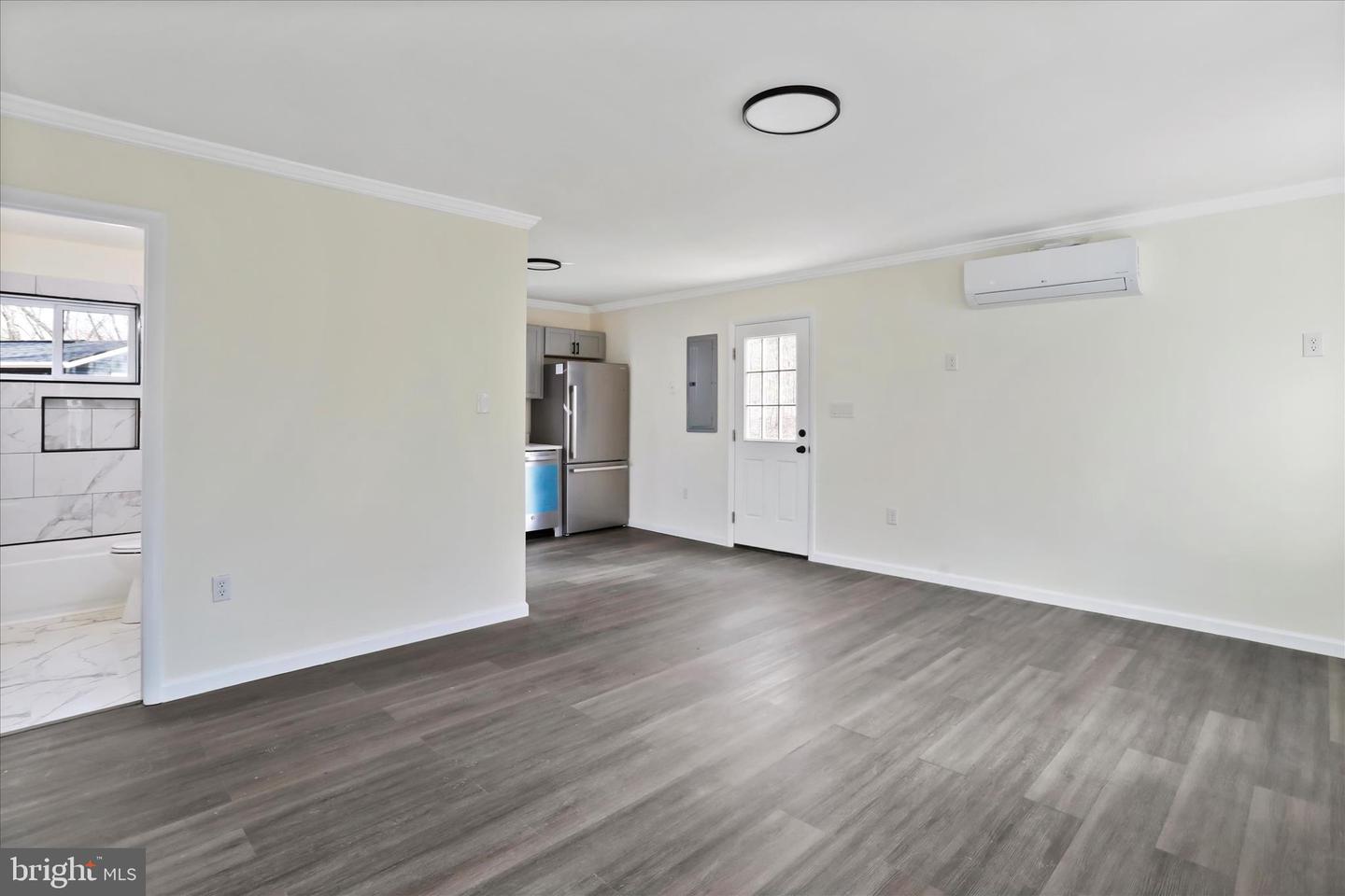 244 HICKORY RD, FRONT ROYAL, Virginia 22630, 2 Bedrooms Bedrooms, ,1 BathroomBathrooms,Residential,For sale,244 HICKORY RD,VAWR2013140 MLS # VAWR2013140